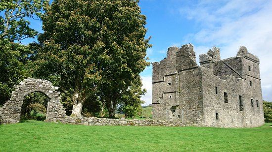 Carnasserie Castle