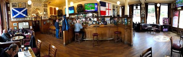 Roseburn Bar