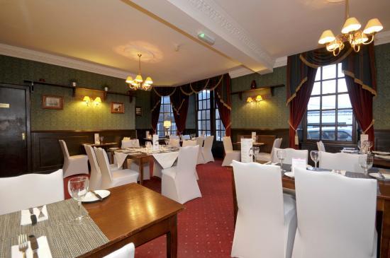 Ferrybridge Hotel