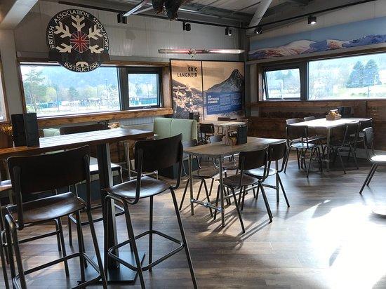 Explorer Cafe