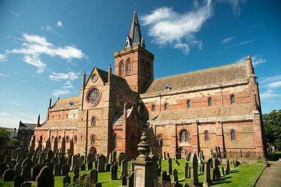 Peedie Orkney Day Tours