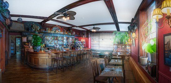 Roseleaf bar cafe