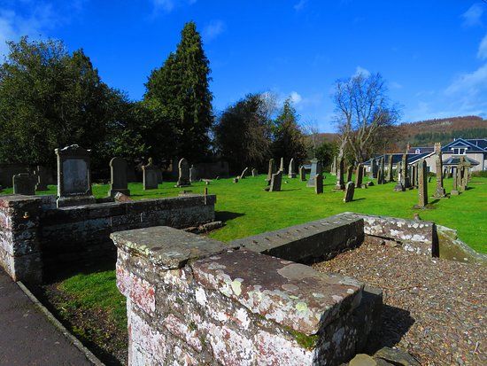 Dunbarney Church