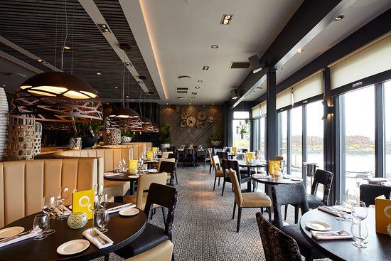 Scott's Bar & Restaurant